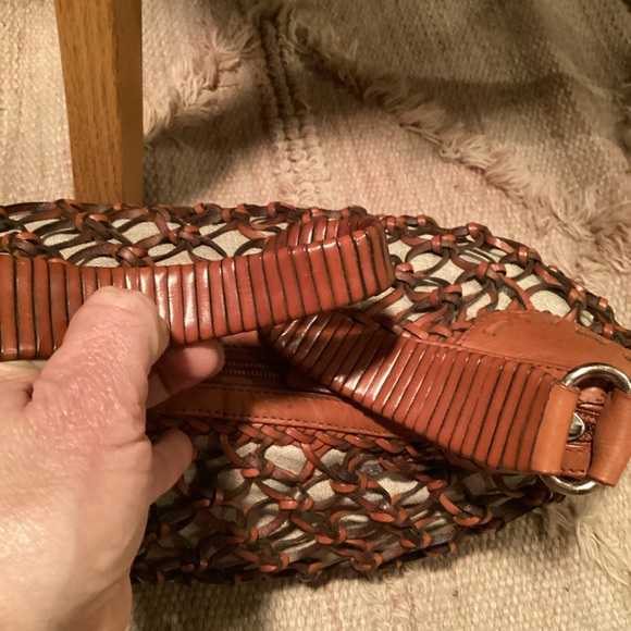 COLE HAAN DARA COLLECTION BROWN LEATHER WOVEN HANDBAG - Picture 7 of 13